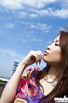 chaud Cul Asiatique adolescent Risa Kasumi exposer Son magnifique seins et garni chatte