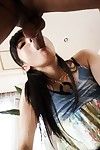 wellustige donker haren Aziatische Babe Satomi ichihara houdt van De smaak van hot Cum in haar mond