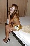 태국 매춘부 kie 습윤 니 엉덩이 에 샤워기 기 포즈 육안 에 침대