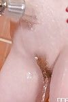 Avrupa genç Carly Rae mastürbasyon Kıllı Amcık ile Penis stimülatör Daha sonra Üzerinde banyo