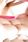 сексуальная евро чик Микки Колокола разоблачение массивные вешалки перед Расставание розовый киска