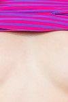 आश्चर्यजनक closeup फुटेज के सुंदर बेब ksenija उजागर उसके शानदार चूत और अच्छा स्तन