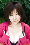 japoński studentka Ханано Nono leniwie odkrywać jej Znakomity ogromne piersi