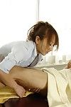 Anna Mizukawa es un oriental masajista que trata su Servil Con profunda Golpe :trabajo: placeres